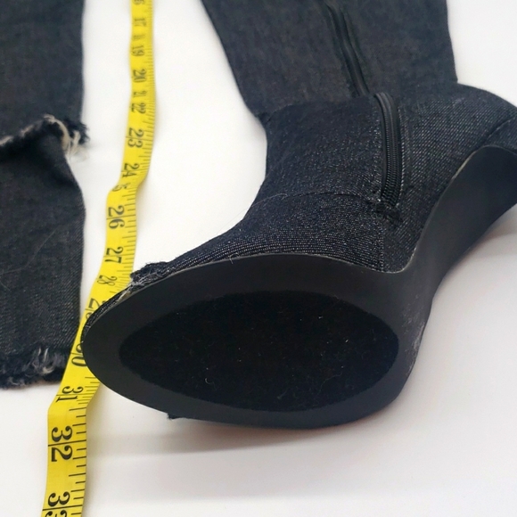 LILANA JEANS BOOTS SIZE 8 1/2 COLOR BLACK 30 INCHES TALL ( OVER THE KNEES BOOTS - Picture 5 of 13